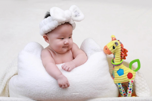 东至4个月宝宝发育标准 东至4个月宝宝发育标准